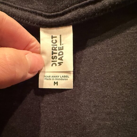 District Made Ain't My 1st Rodeo T-Shirt Size Medium - Picture 3 of 4